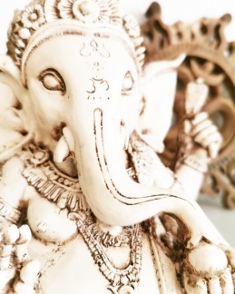 Ganesha staty - Vit - 23 cm