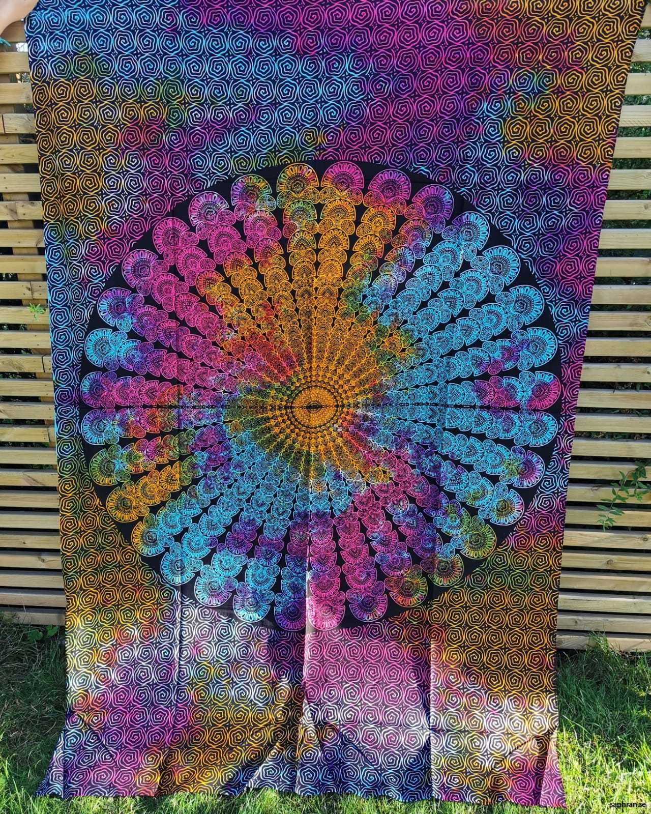 Mandala peacockmönster färgglad