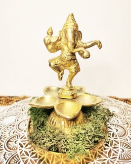 Ganesh Mässingsstaty Rökelsehållare - Stående Ganesh