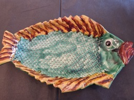Fransk majolika fiskfat