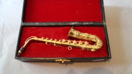 Miniatyr saxofon