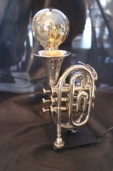 Mini trumpetlampa