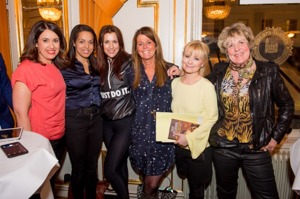 Carina Nunstedt, Elaine Eksvärd, Olga Rönnberg, JAG, Josefine Sundström och Catharina Ingelman-Sundberg