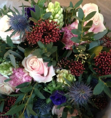 Blomsterkurs- för inspiration, umgänge och glädje Blomsterkurs- för inspiration, umgänge och glädje