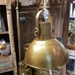 Ställbar golvlampa