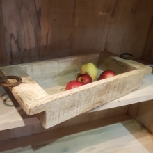 Träfat med järnringar