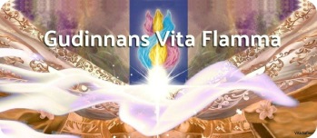 Gudinnans energi förmedlas av den uppstigna Mästaren och Gudinnan Maria Magdalena, hon blir som ett ”filter” emellan den Gudomliga Moderns energi och människan. Gudinnans energi förmedlas av den uppstigna Mästaren och Gudinnan Maria Magdalena, hon blir som ett ”filter” emellan den Gudomliga Moderns energi och människan.