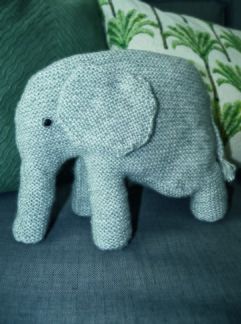 Garnkit Otto, stickad elefant - Garnkit Otto endast mönster och garn (grå)