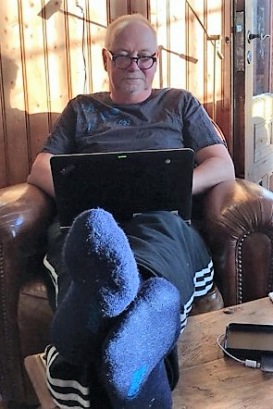 Johan Smedberg i skrivartagen. Johan Smedberg i skrivartagen.