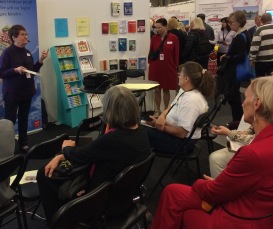 Birgitta Andersson Backlund håller föredrag på Seniormässan i Stockholm, okt-19. Birgitta Andersson Backlund håller föredrag på Seniormässan i Stockholm, okt-19.