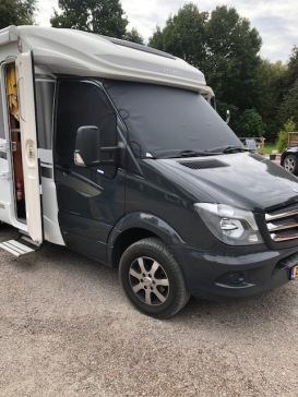 Mercdes Sprinter Comfort Sunscreen  90