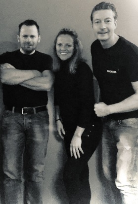 Team Puckies: Andreas, Christine, Peter Team Puckies: Andreas, Christine, Peter
