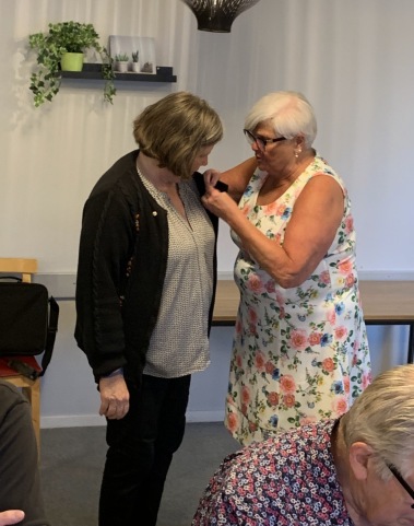 Diane får här sitt märke Diane får här sitt märke