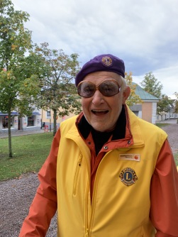 Lennart testar inlämnade glasögon Lennart testar inlämnade glasögon