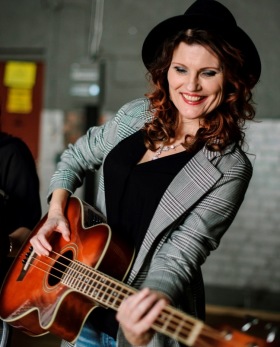 Lilian mörk hemsida