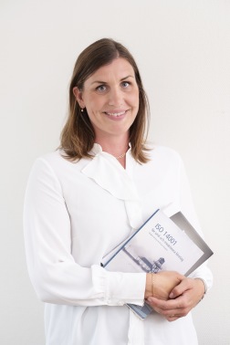 ISO-certifiering, konsult, ISO 14001, ISO 9001, miljö, kvalitet, arbetsmiljö, Göteborg, Kungsbacka, Maria Johnson ISO-certifiering, konsult, ISO 14001, ISO 9001, miljö, kvalitet, arbetsmiljö, Göteborg, Kungsbacka, Maria Johnson