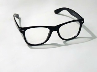 Klarglas i wayfarermodell bruna