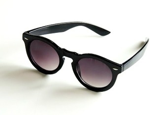 Solglas Majsan svarta