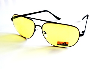Solglas John med gula glas
