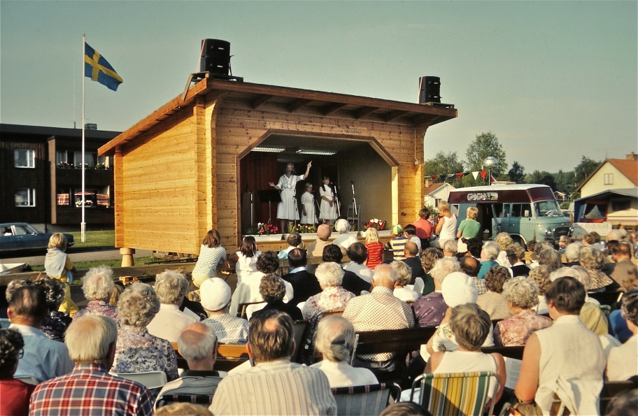 Töcksmarksveckan 1982 med nya scenen, foto : Rolf Dahlén
