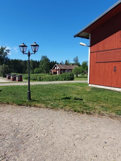 Skönt att man har nära till jobbet:) Skönt att man har nära till jobbet:)