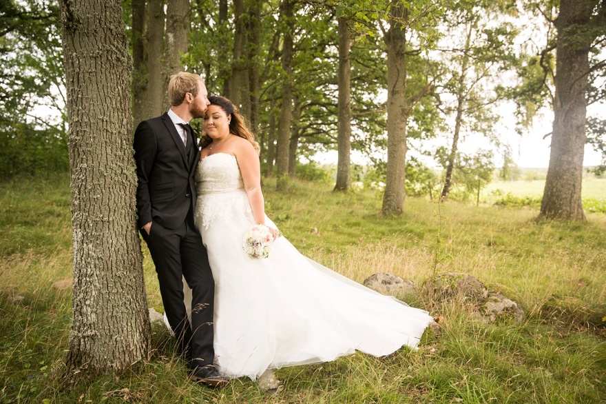 Bröllopsfotograf Halmstad & Laholm. Bröllopsfotograf Emy. Bröllopsfotograf som fotograferar bröllop i Halmstad Bröllopsfotograf Halmstad & Laholm. Bröllopsfotograf Emy. Bröllopsfotograf som fotograferar bröllop i Halmstad