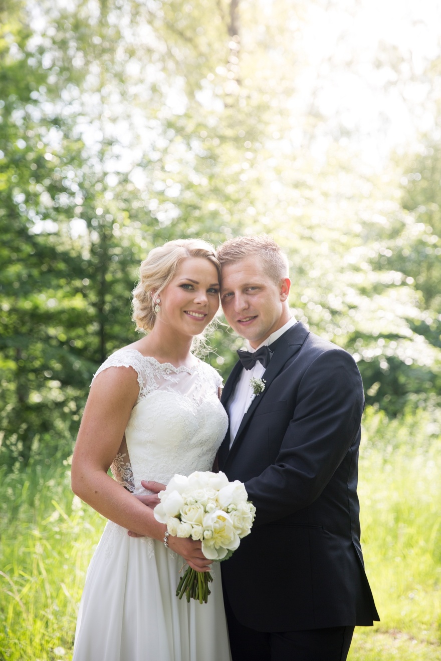 Bröllopsfotograf Halmstad & Laholm. Bröllopsfotograf Emy. Som fotograf fotograferar jag ditt bröllop . Bröllopsfotograf Halmstad & Laholm. Bröllopsfotograf Emy. Som fotograf fotograferar jag ditt bröllop .