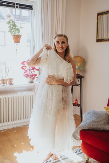 Bröllopsfotograf Emy jobbar som bröllopsfotograf i halmstad Bröllopsfotograf Emy jobbar som bröllopsfotograf i halmstad