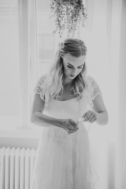 Bröllopsfotograf halmstad, fotograf emy fotograferar bröllopsbilder på ditt bröllop i Halmstad Bröllopsfotograf halmstad, fotograf emy fotograferar bröllopsbilder på ditt bröllop i Halmstad
