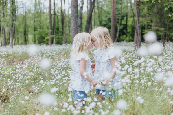 Familjefoto & barnfoto i Halmstad & Laholm – foton av fotograf Emy Familjefoto & barnfoto i Halmstad & Laholm – foton av fotograf Emy