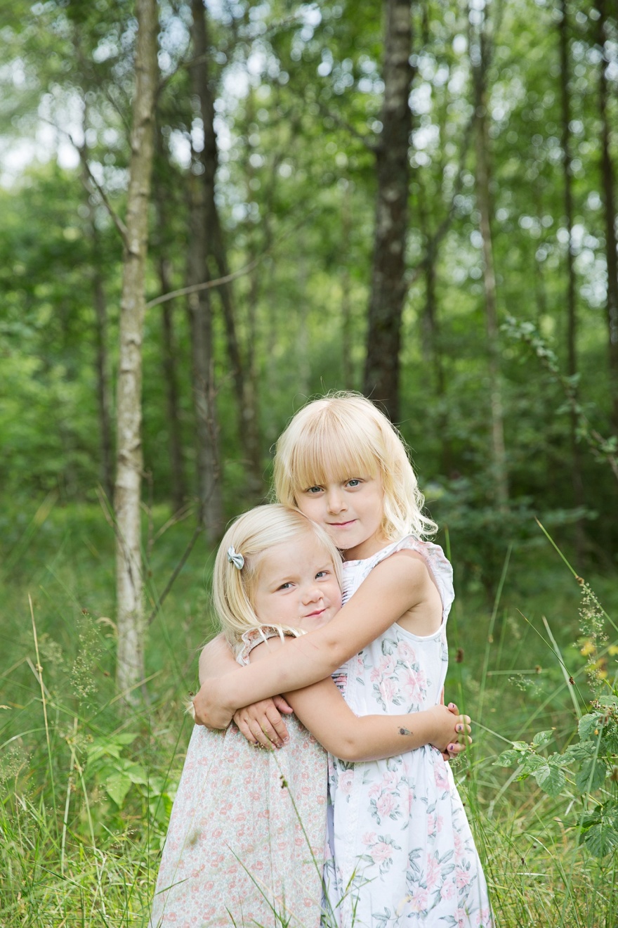 Fotograf Emy fotograferar gärna din familj - Fotograf Emy Markaryd Fotograf Emy fotograferar gärna din familj - Fotograf Emy Markaryd