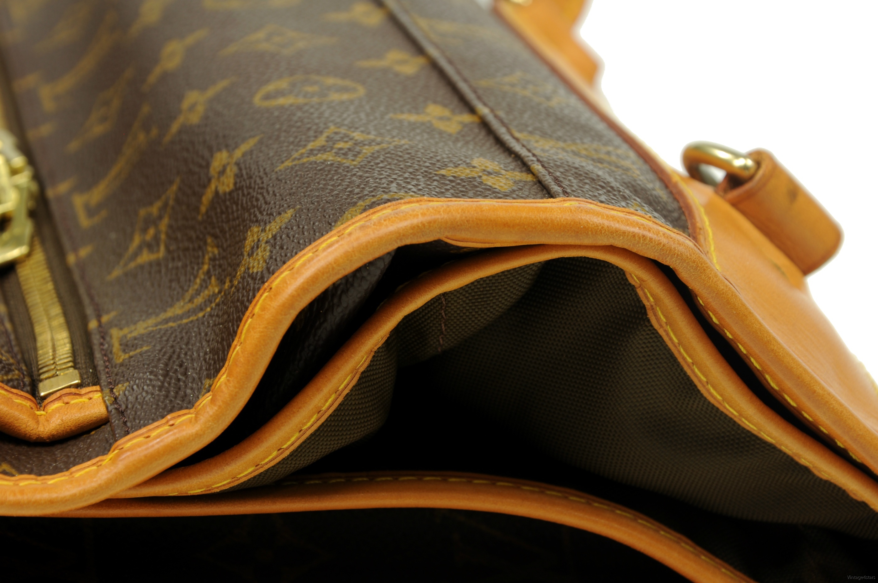 Louis Vuitton Garment Bag 106