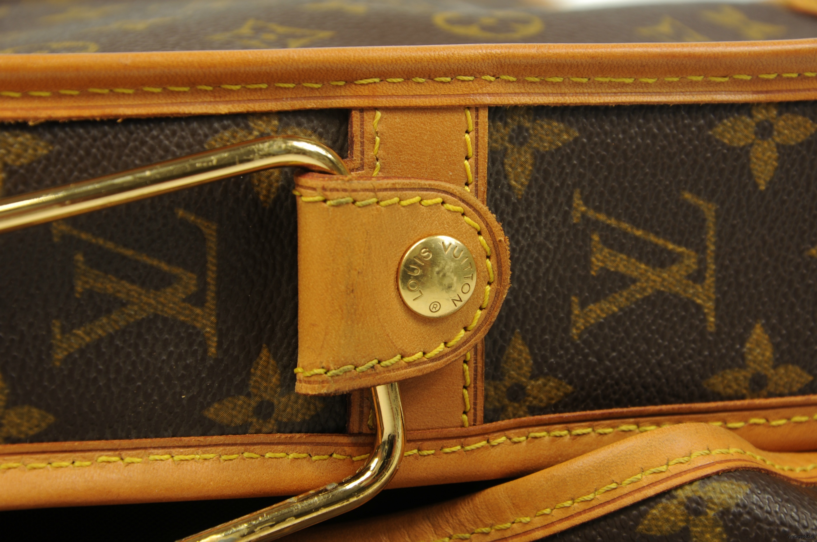 Louis Vuitton Garment Bag 103
