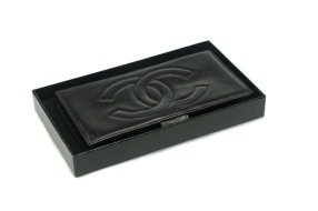 CHANEL Wallet Lambskin Black