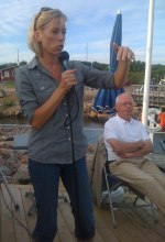 För tredje sommaren återkommer den 17 juli Ginna Lindberg, Sveriges Radios USA-korrespondent sedan 2007. Med bas i huvudstaden Washington DC täcker hon hela den nordamerikanska kontinenten.