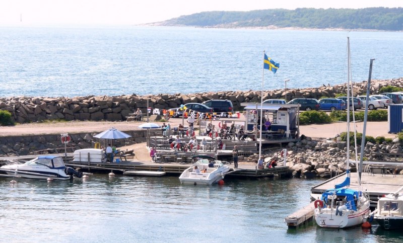 Öppet från 12 tiden till solnedgången varje dag hela sommaren. Foto - Johan Sölve -  Nationaldagen 2012