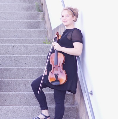 Sigrid Kroeker viola