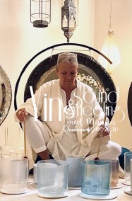 YINYOGA & SOUNDHEALING - YINyoga & SoundHealing Onsdag 19.00-20.30 Månica