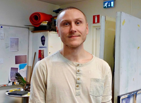 Viktor Kohlin som går Hållbar Konst på Konsten i Samhället Viktor Kohlin som går Hållbar Konst på Konsten i Samhället