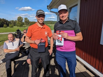 Bästa foursome: Mathias Dahlström och Bo Råsmark,  38 slag