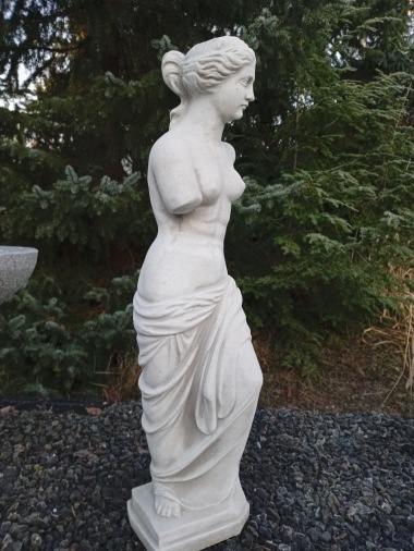 Staty Drosina , trädgårdskonst