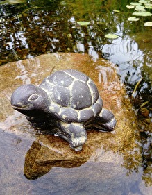 Trädgårdsfigur sköldpadda, trädgårdskonst önnestad sköldpadda, skulptur