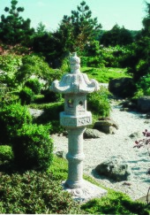 japansk trädgård granithus lanterna kasuga