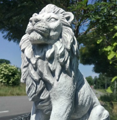 Trädgårdskonst, staty lejon , vit marmorkonst