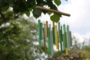 vindspel , trädgårdskonst i glas