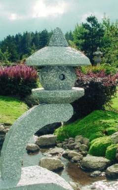 japansk trädgård , grå granit