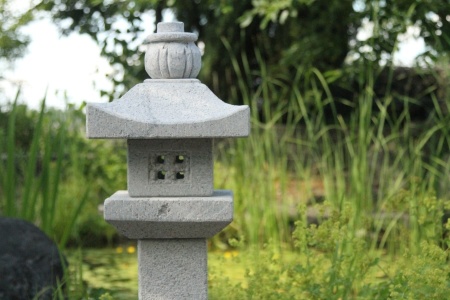 japansk trädgård , grå granit