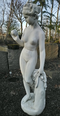 Staty Floribunda , trädgårdskonst