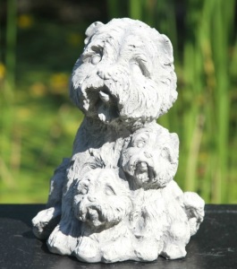 Staty hundfamilj trädgårdsonst