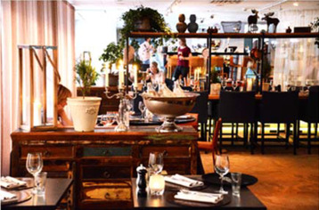 Kitchen & Table Kitchen & Table